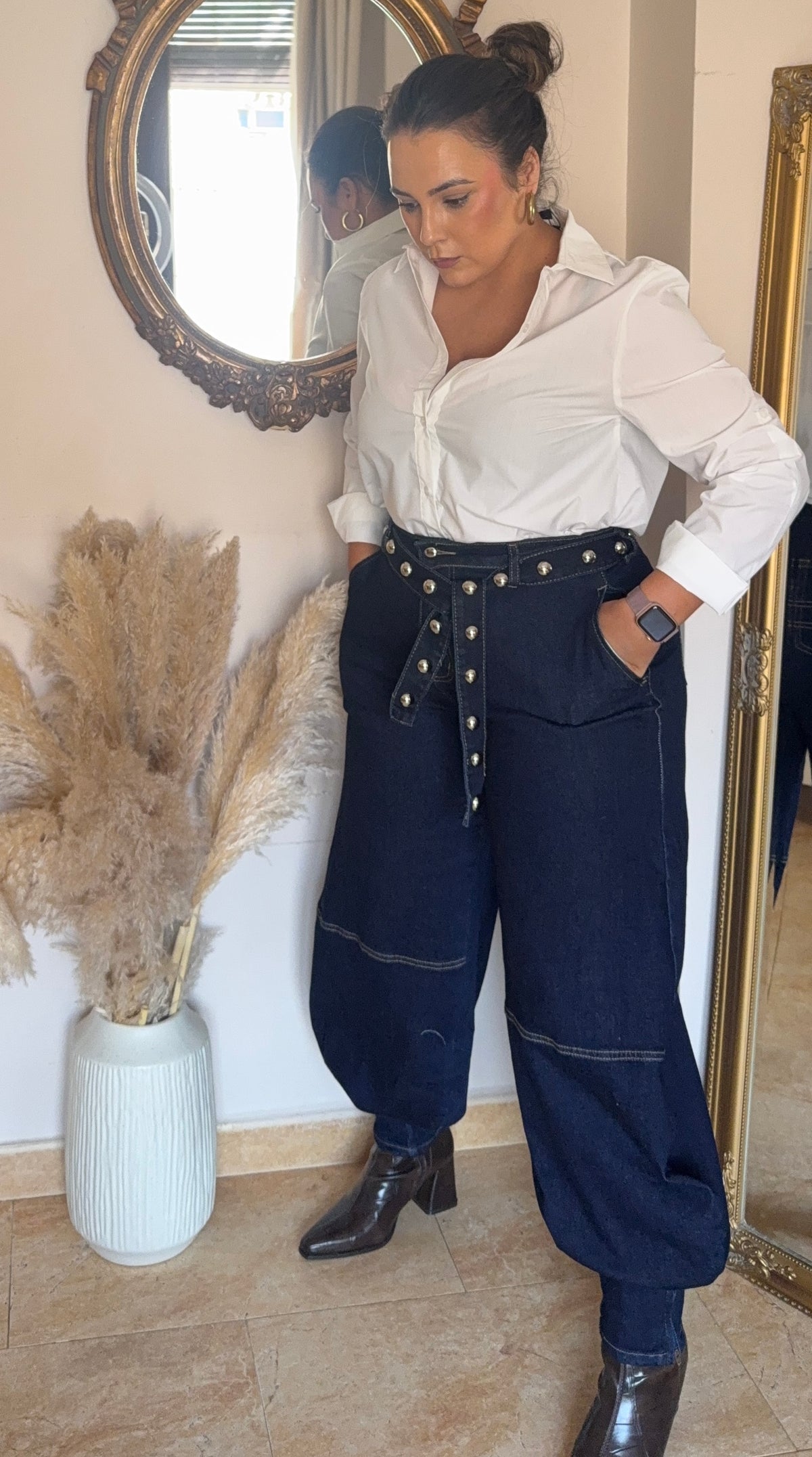Pantalón Bombacho Denim Tachuelas