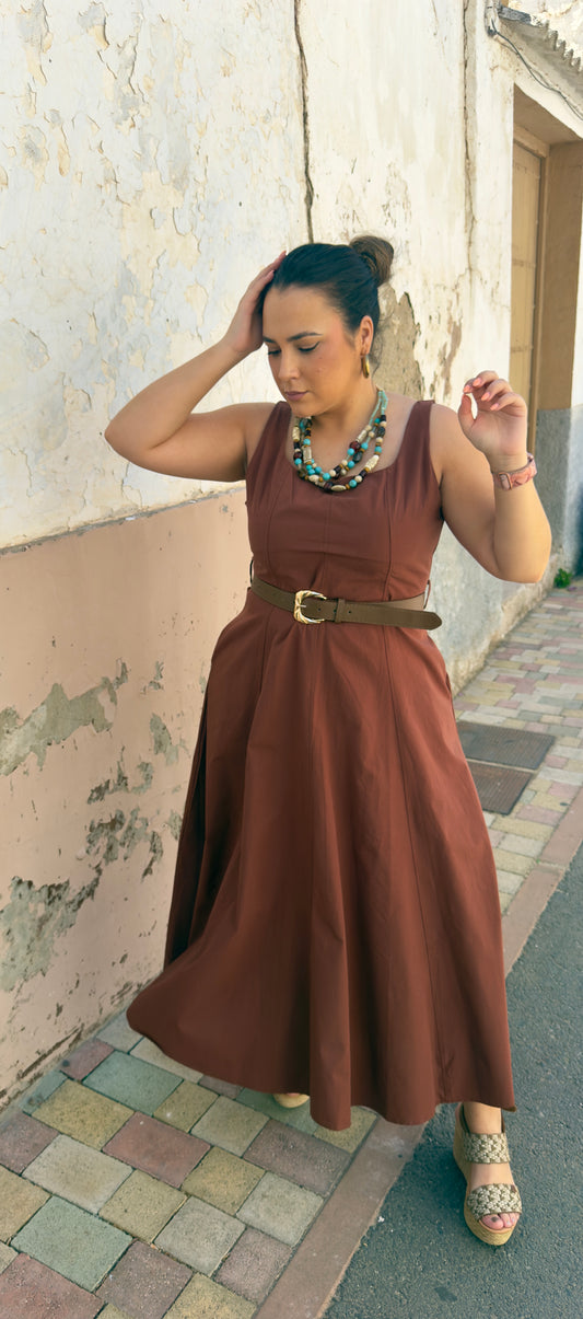 Vestido Midi con Cinturón Marrón