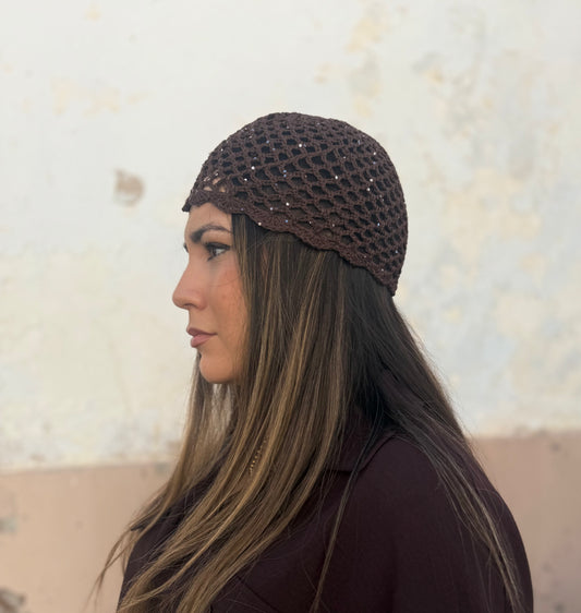 Gorro de Crochet con Micro Lentejuelas Chocolate