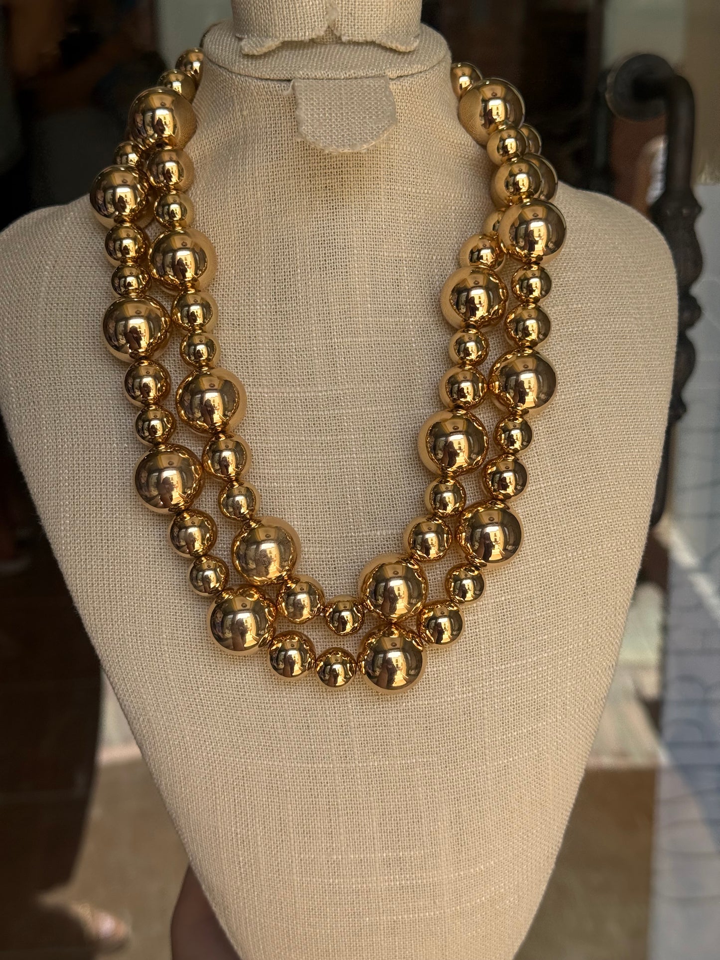Collar Esferas Doradas