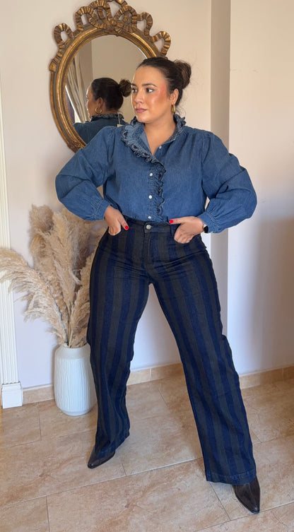 Camisa Vaquera con Volantes