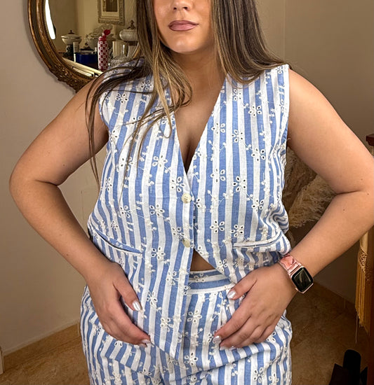 Conjunto Rayas Perforados Azul