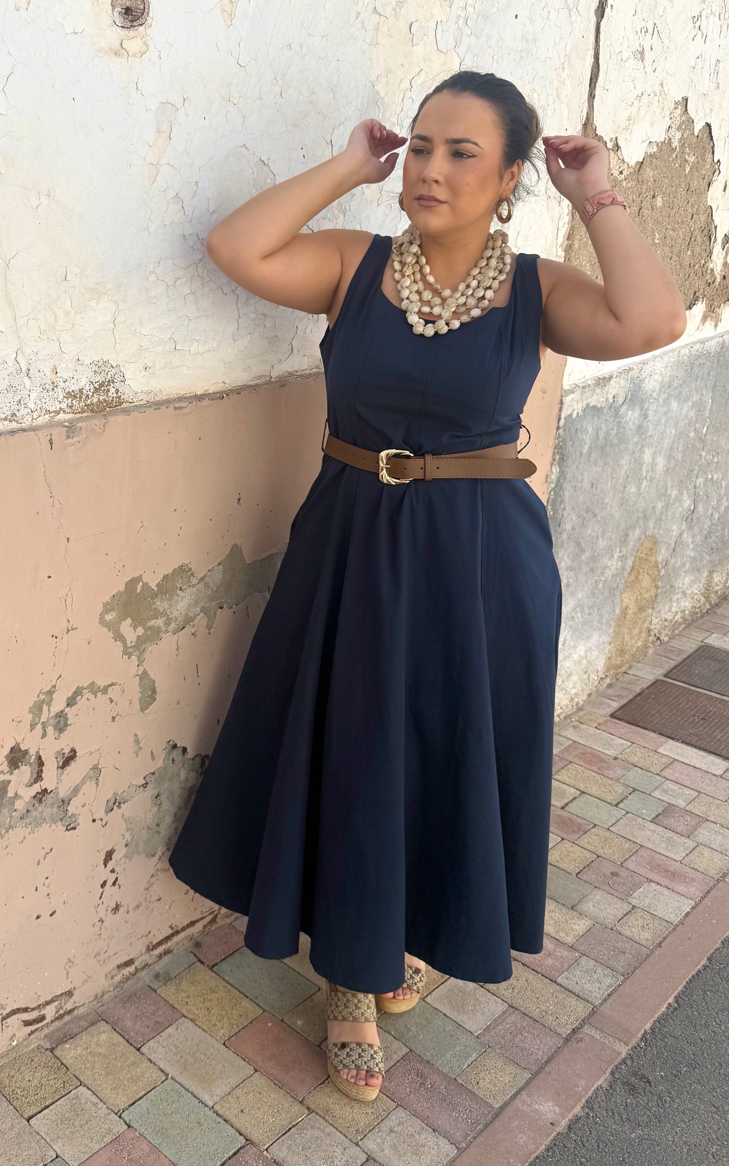 Vestido Midi con Cinturón Marino