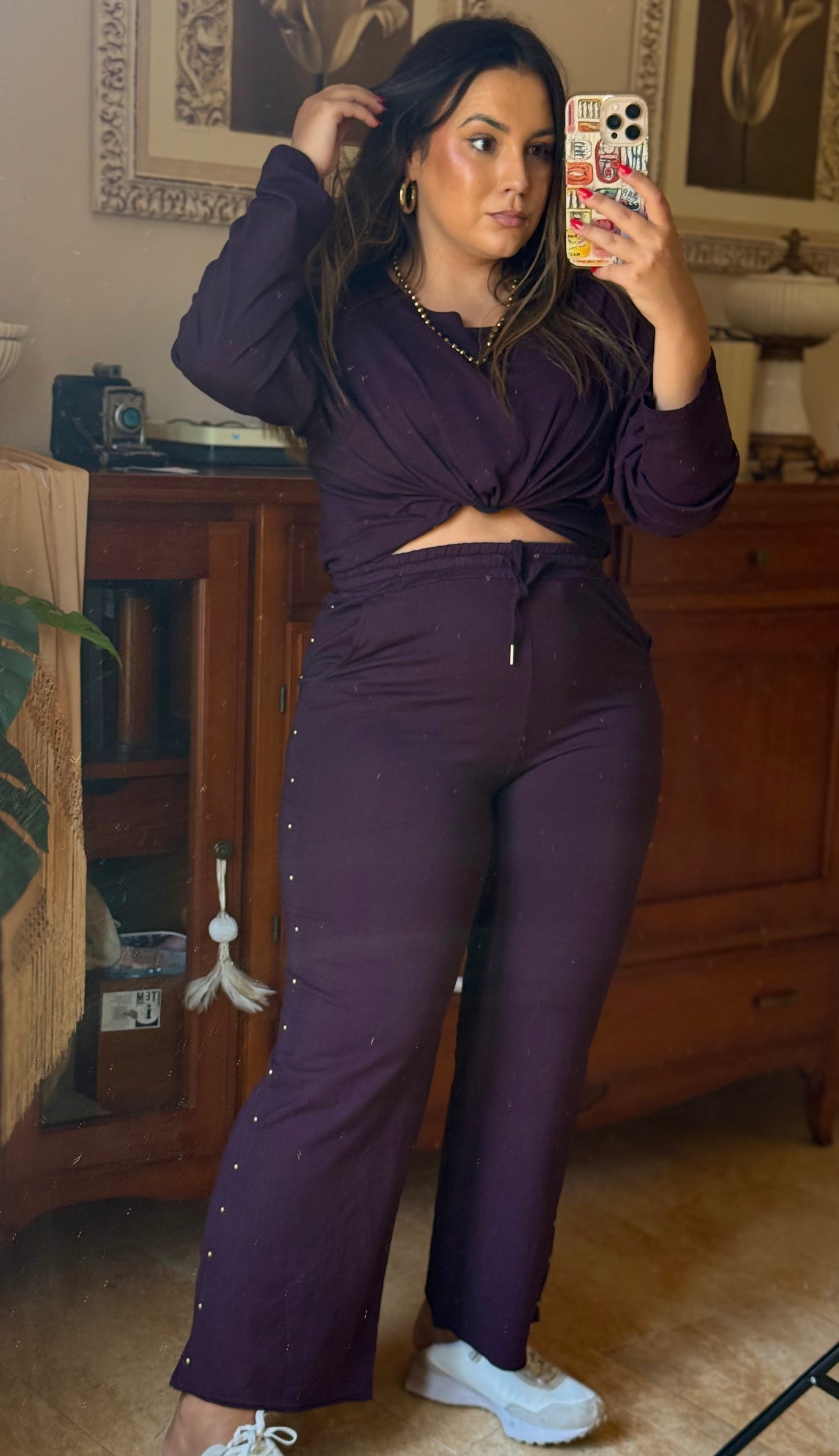Pantalón Tachuelas Algodón Berenjena