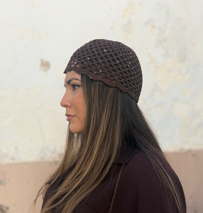 Gorro de Crochet con Micro Lentejuelas Chocolate