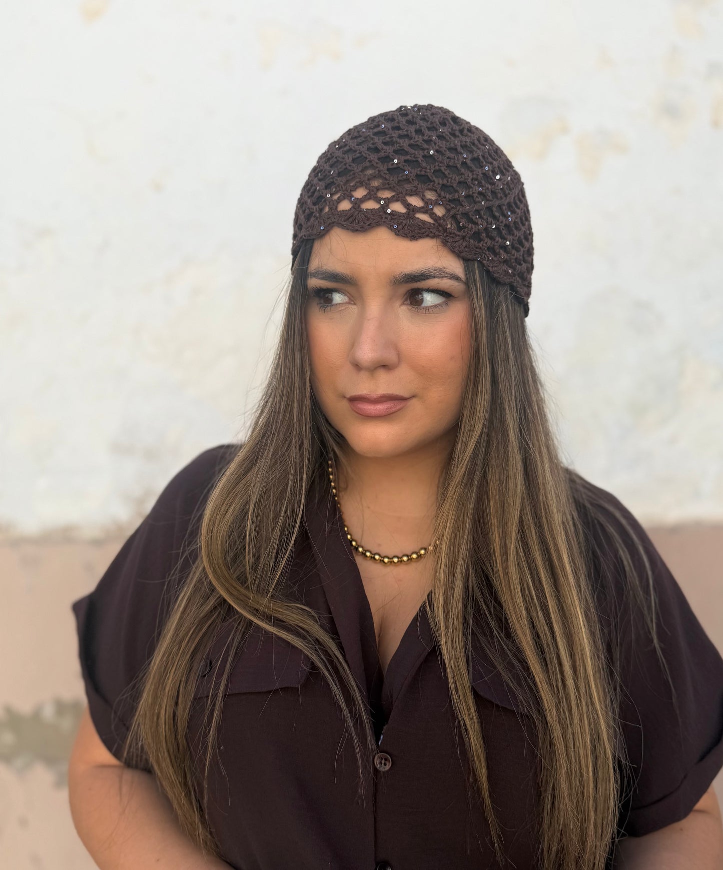 Gorro de Crochet con Micro Lentejuelas Chocolate