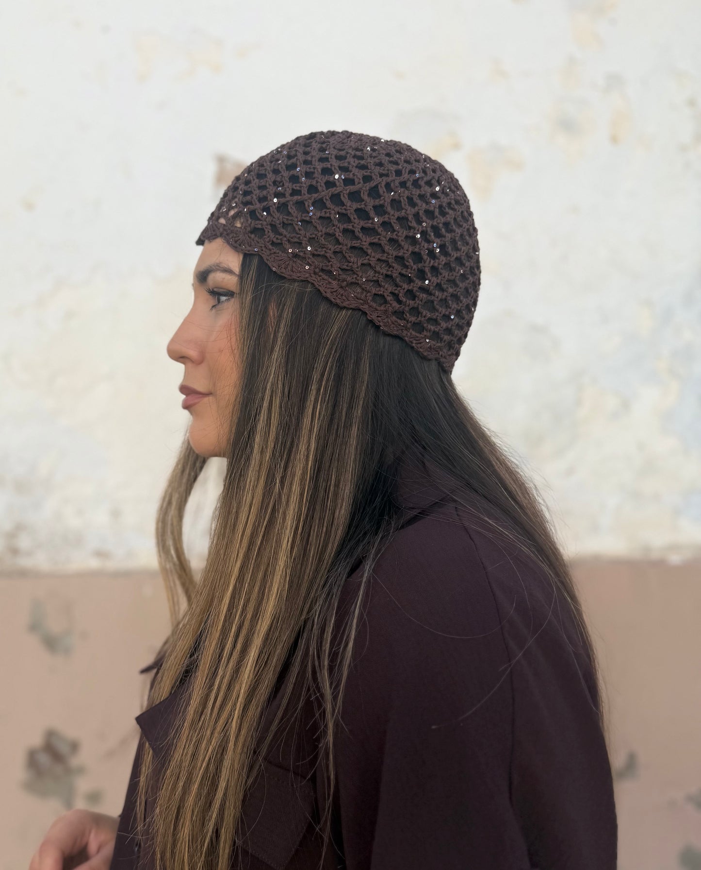 Gorro de Crochet con Micro Lentejuelas Chocolate