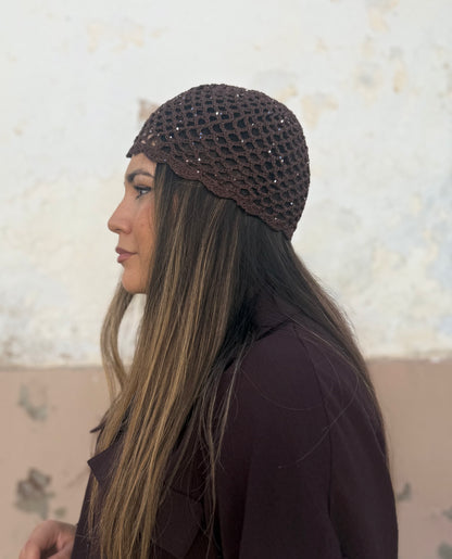 Gorro de Crochet con Micro Lentejuelas Chocolate
