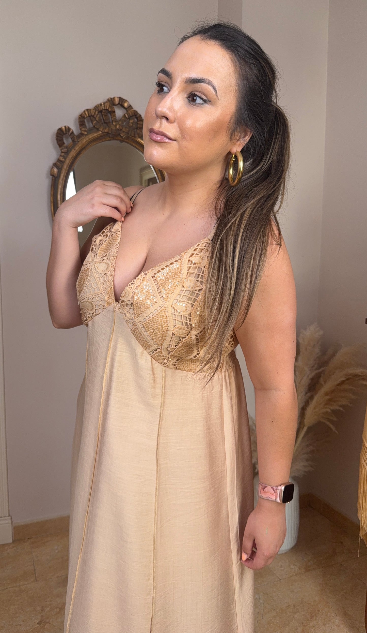 Vestido Glam con Lentejuelas Champán