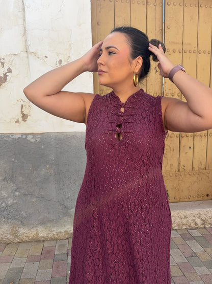 Vestido Midi de Encaje Berenjena con Lentejuelas