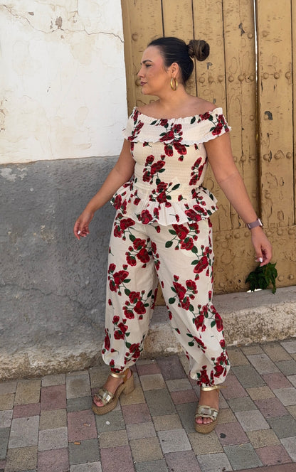 Conjunto Flores Peplum Beige