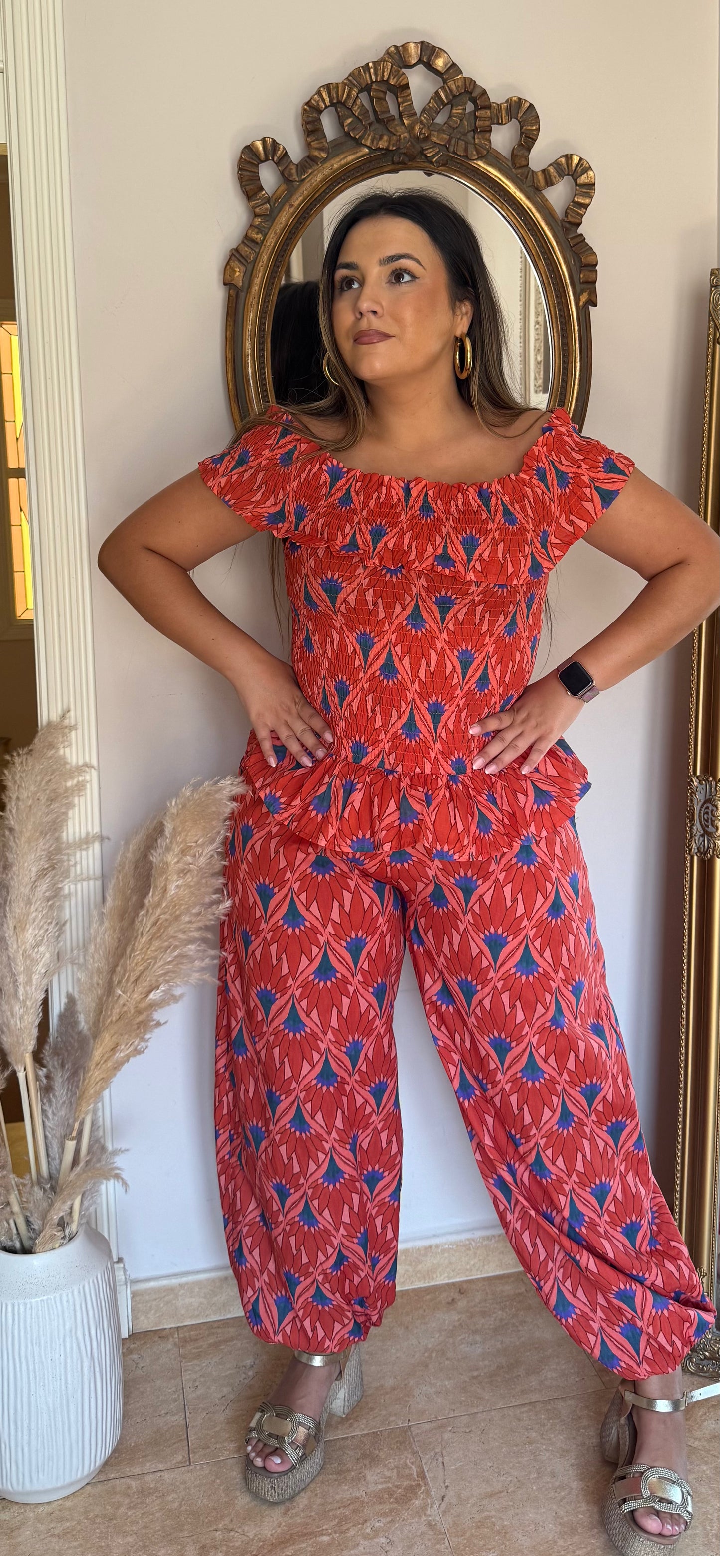 Conjunto Petunia Peplum Coral