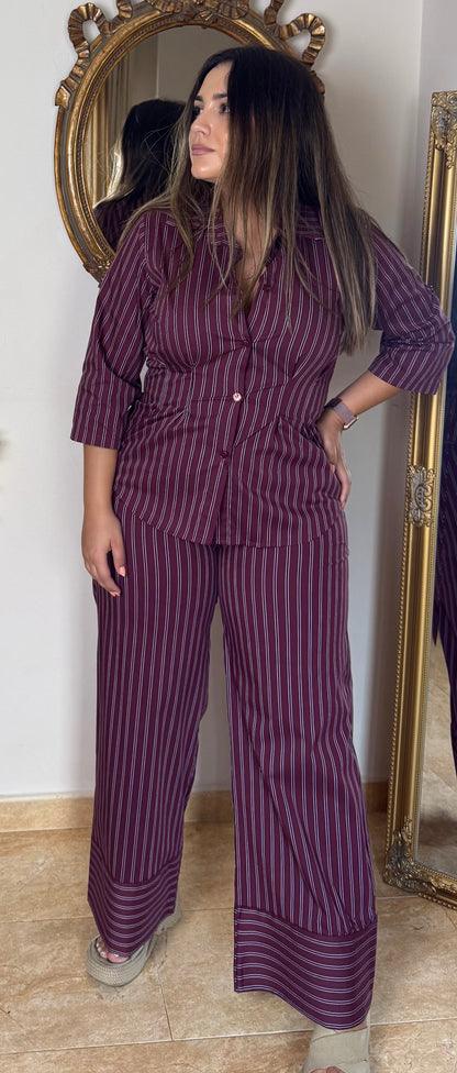 Conjunto Burdeos Rayas